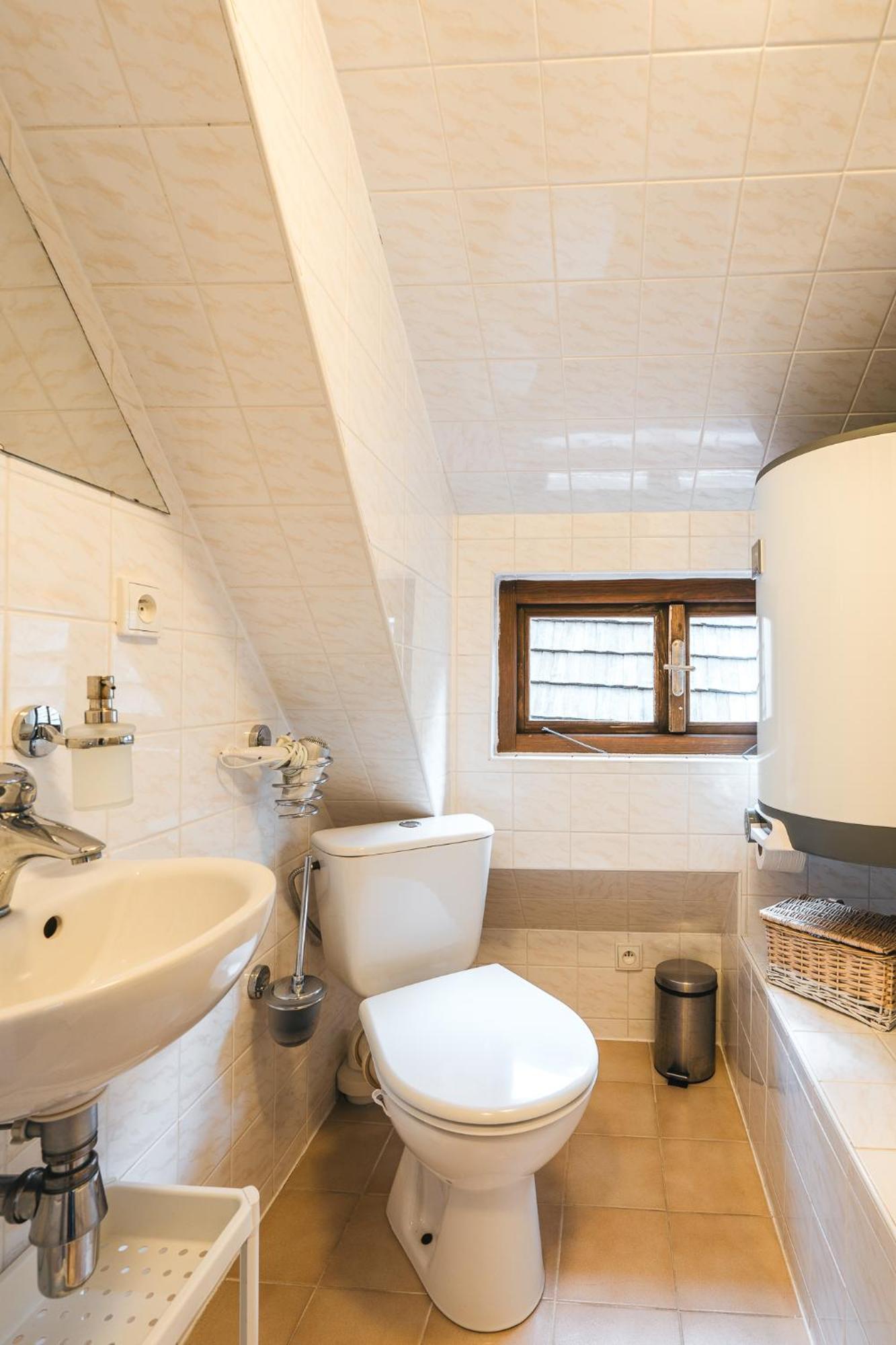 Penzion U Namesti - At The Town Square Cesky Krumlov Room photo